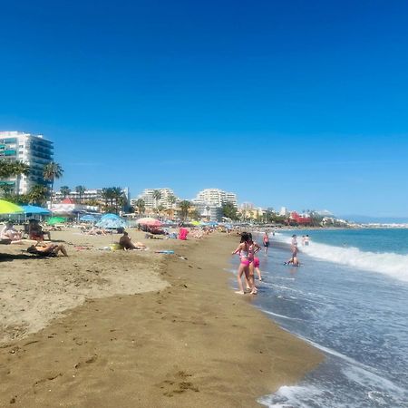 Luxury Beachfront Apartment In Benalmadena Costa Dış mekan fotoğraf