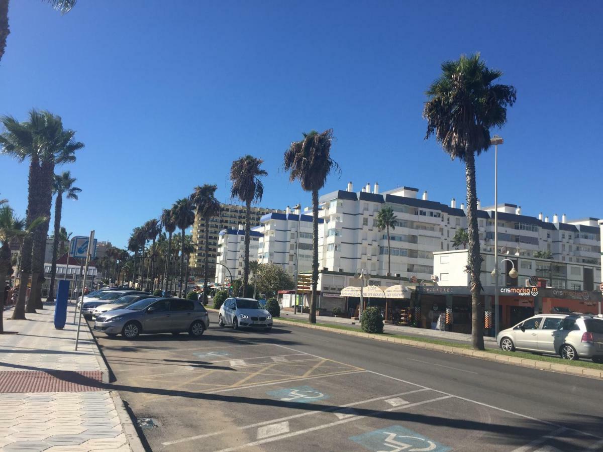 Luxury Beachfront Apartment In Benalmadena Costa Dış mekan fotoğraf
