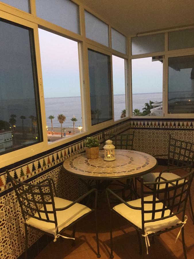 Luxury Beachfront Apartment In Benalmadena Costa Dış mekan fotoğraf