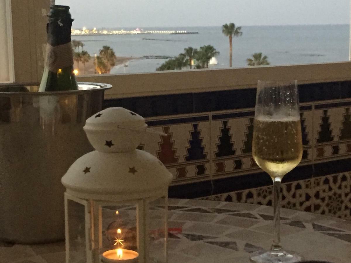 Luxury Beachfront Apartment In Benalmadena Costa Dış mekan fotoğraf